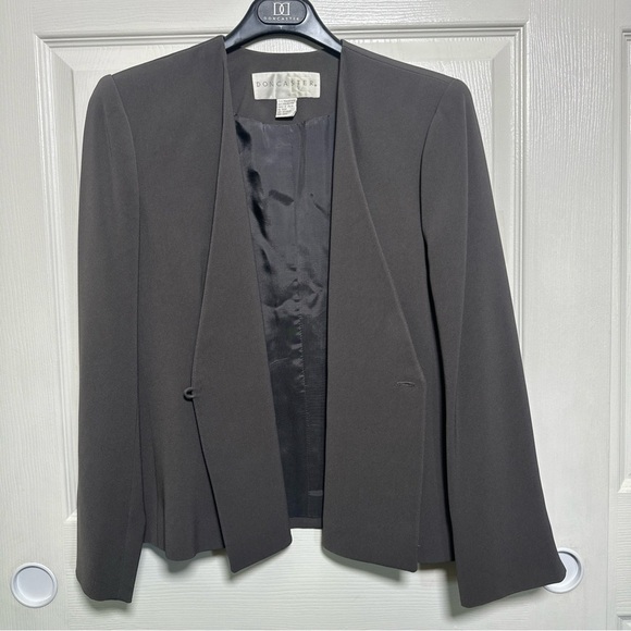 Doncaster Gray Blazer Tailored Collarless Design - Picture 1 of 9